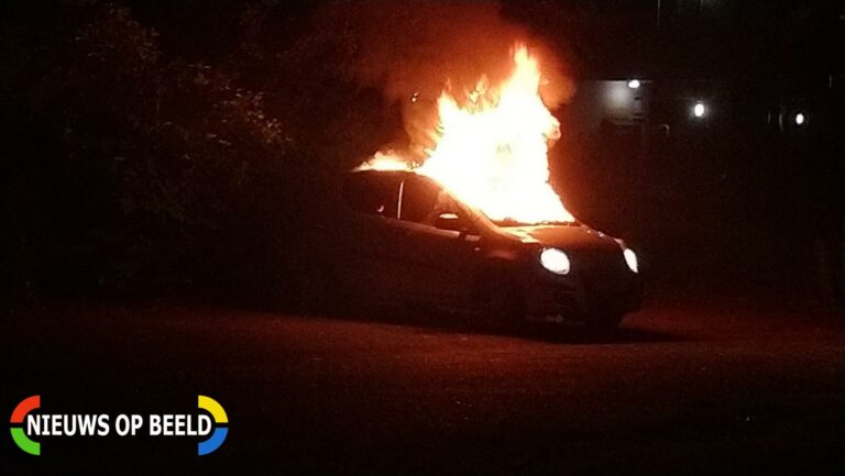 Wederom auto in brand gestoken Oosthoef Gouda