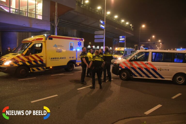 Twee gewonden na flinke aanrijding Dordtselaan – S122 Rotterdam