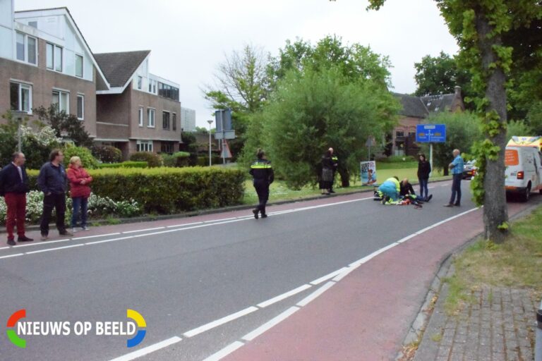 Jongen gewond na aanrijding met bestelbus Bredeweg Haastrecht