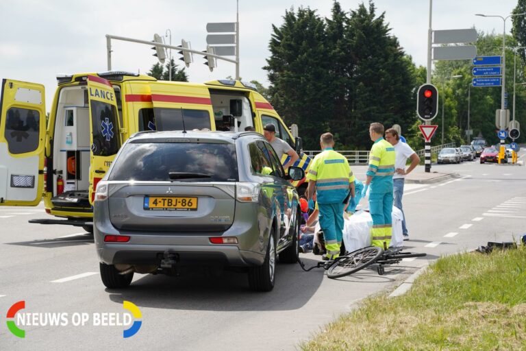 Fietser zwaargewond na ongeluk Zuidelijke Dwarsweg Zevenhuizen