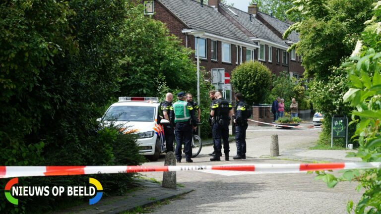 Speeltuin afgesloten voor politie-onderzoek Vogelplein Gouda