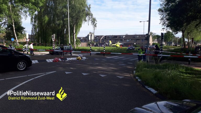 Zwaargewonde na ongeval; politie op zoek naar doorgereden automobilist