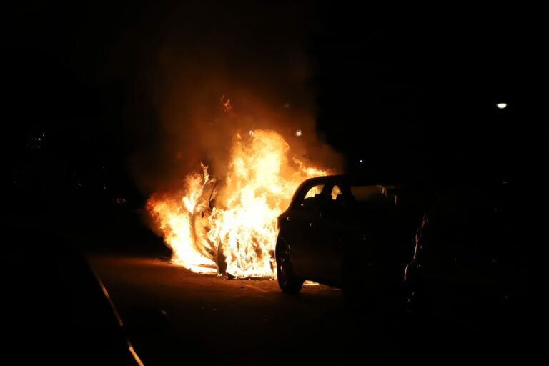Autobrand nummer 21 Boelhouwerstraat Gouda