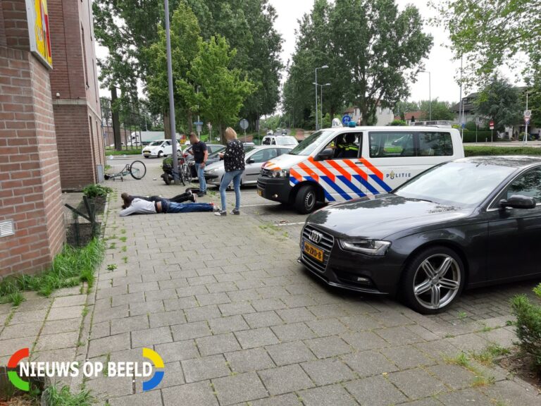 Politie schiet bij aanhouding, vier personen aangehouden Schollevaartse Dreef Capelle aan den IJssel