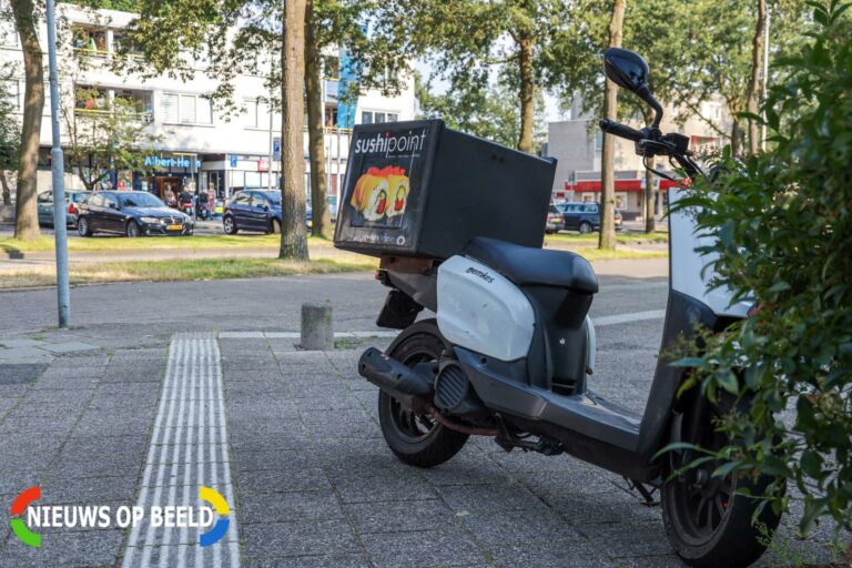 Weg afgesloten na ongeval Albert Schweitzersingel Amersfoort