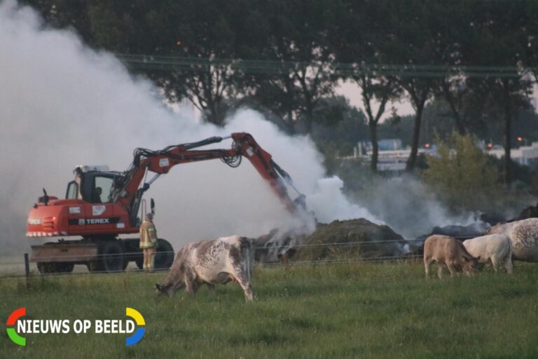 Flinke rookontwikkeling door smeulend hooi Brede Velddam Simonshaven