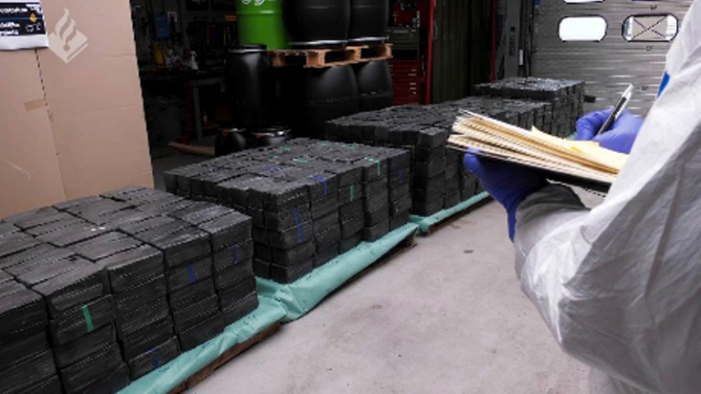 Recordhoeveelheid Crystal Meth aangetroffen in Rotterdams bedrijfspand