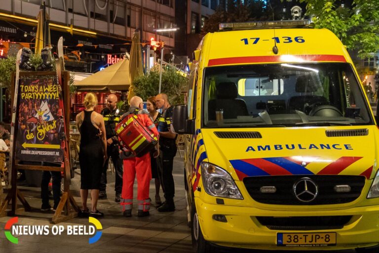 Gewonde na steekpartij Stadhuisplein Rotterdam