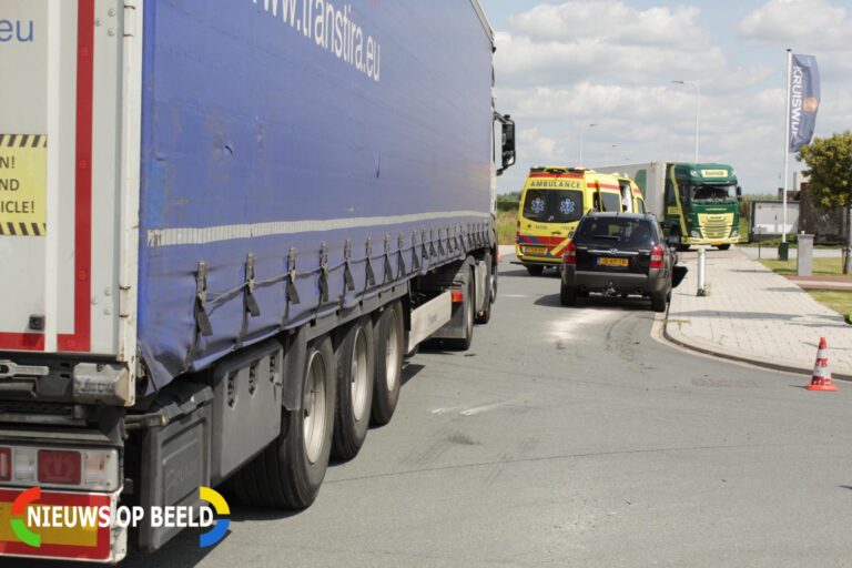 Twee inzittenden gewond na aanrijding met vrachtwagen Steenfabriekweg Bergambacht