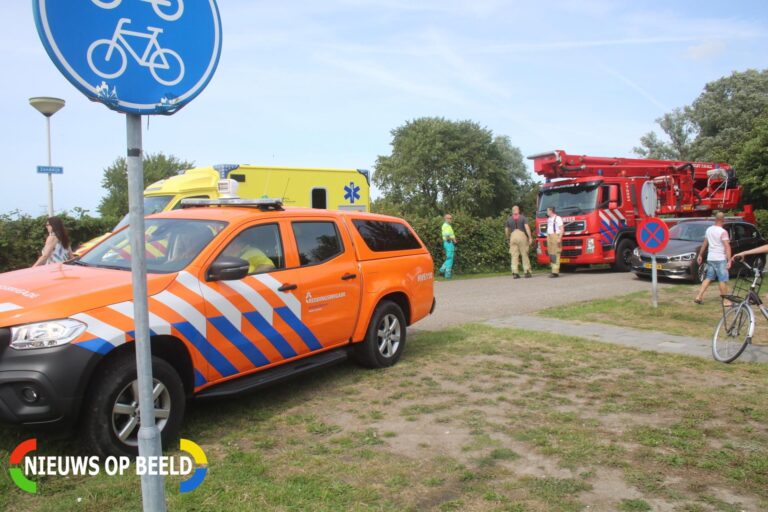 Grote zoektocht naar persoon in water Noordweg Oostvoorne