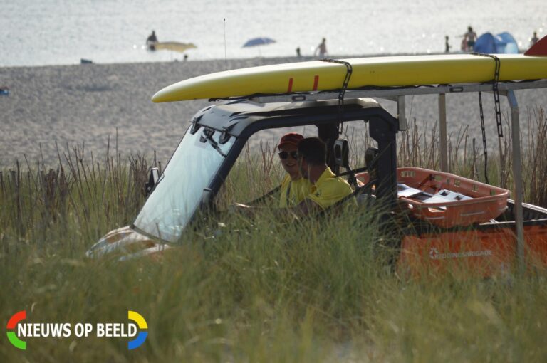 Meerdere mensen onwel op strand Maasvlakte Maasvlakteboulevard Rotterdam