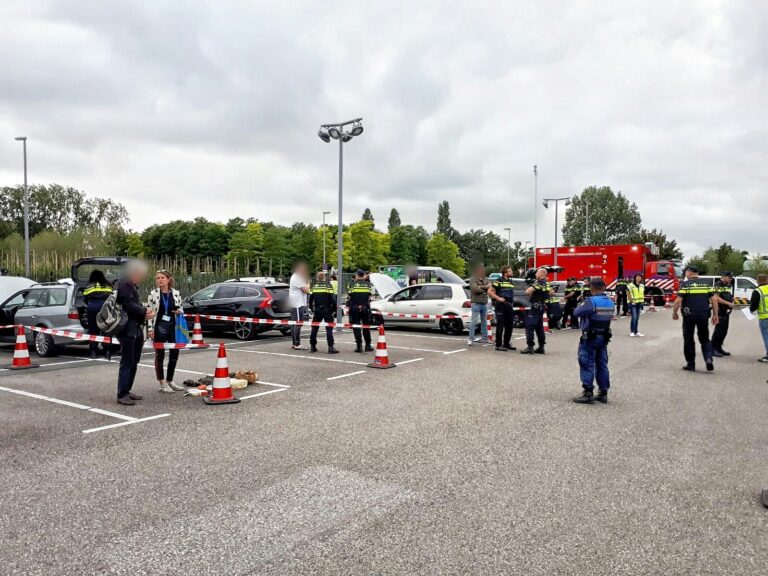 Grote gezamelijke controle; Voor een veilig Rotterdam-Oost