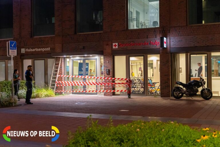 Patiënten Maasstad Ziekenhuis vernamen Ebola gerucht via Facebook Lopikstraat Rotterdam