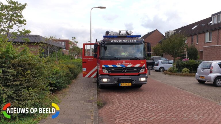 Woonwijk groot afgezet voor gaslekkage Babsloot Boskoop