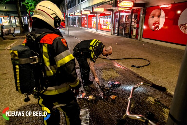 Brandje in portiek van portiekflat Binnenban Rotterdam