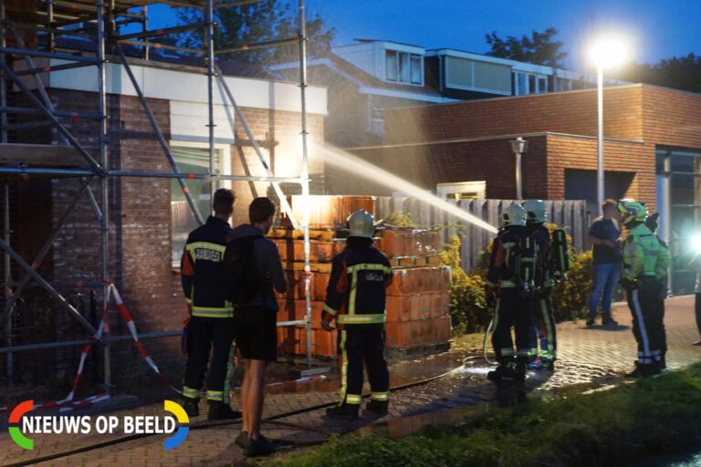 Buitenbrand bij woning in aanbouw Burgemeester Martenssingel Gouda