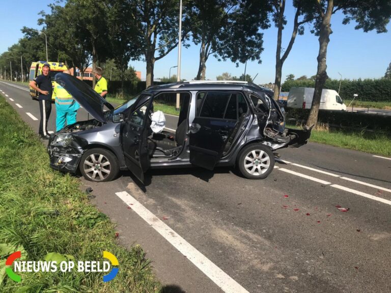 Weg afgesloten na flinke botsing Provincialeweg – N207 Bergambacht