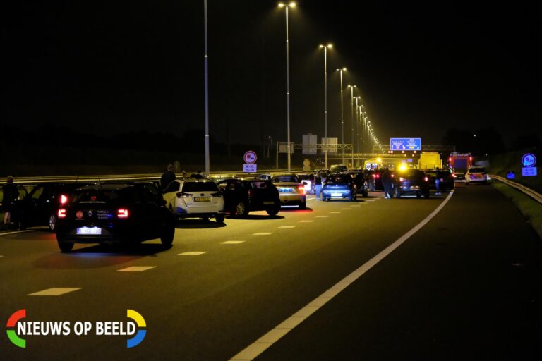 Zwaar ongeval met meerdere voertuigen Rijksweg A4 Den Hoorn