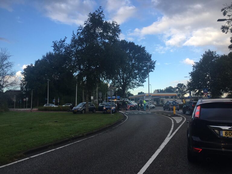 Fietser aangereden op Burgemeester van Dijklaan Capelle aan den IJssel