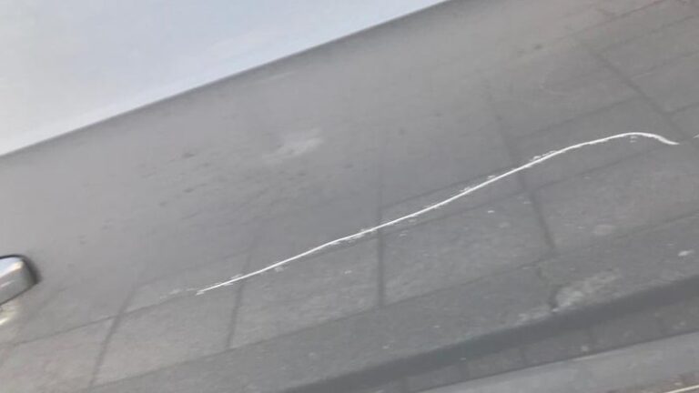 Politie zoekt getuigen bekrassingen auto’s Rotterdam Kralingen-West