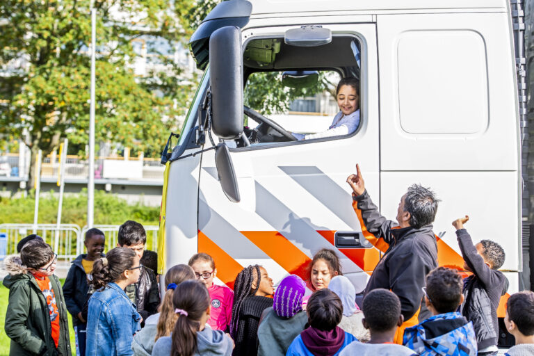 Succesvolle verkeersveiligheidsdag in wijk Schenkel in Capelle aan den IJssel