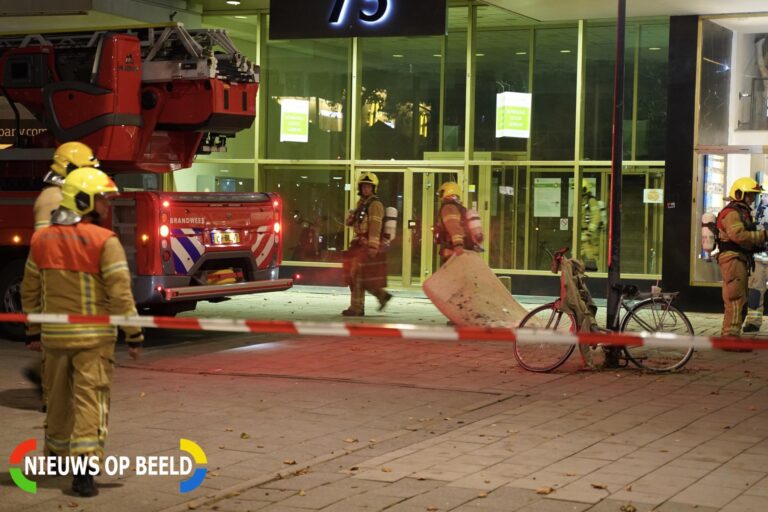 Man aangehouden na brand in kelder kraakpand Coolsingel Rotterdam