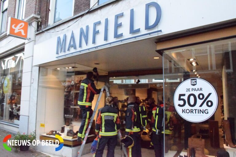 Brandlucht door smeulende transformator Manfield schoenenwinkel Kleiweg Gouda