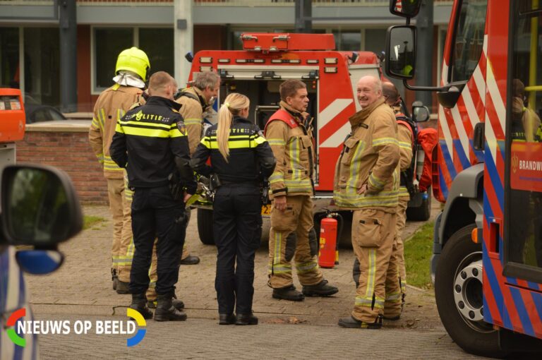 Brandweer blust vuur in pannetje Muiderstraat Berkel en Rodenrijs
