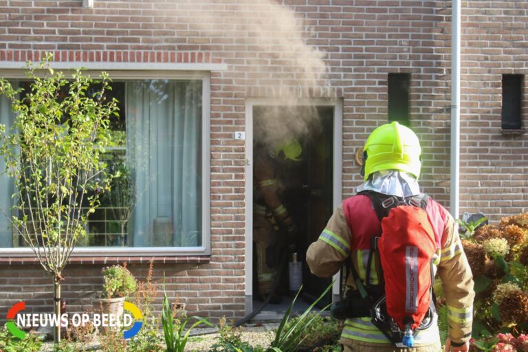 Veel rook bij brand in meterkast Schoolstraat Abbenbroek