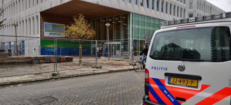 14-jarige zwaargewond na steekpartij bij school Montessoriweg Rotterdam