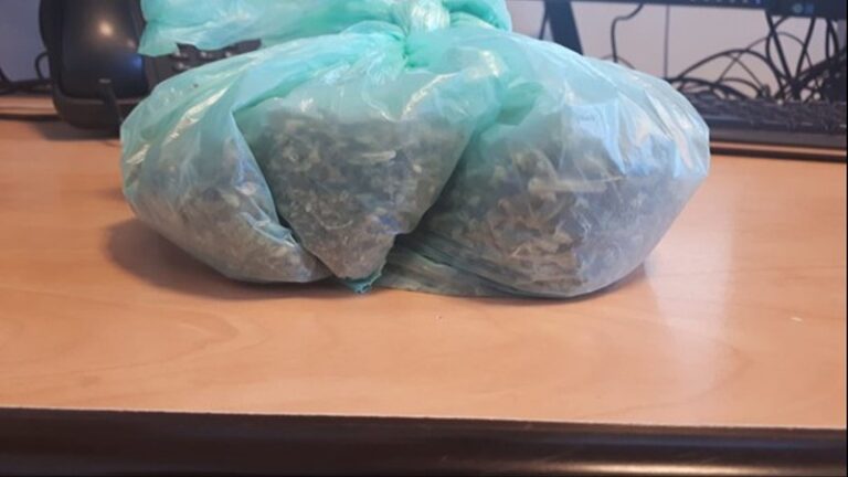 Burgemeester sluit pand Waalhaven NZ voor half jaar na drugsvondst