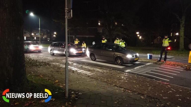 Politie houdt alcoholcontrole Ridder van Catsweg Gouda