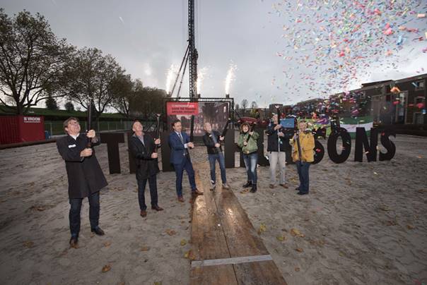 Feestelijke start bouw van stadswoningen The Hudsons in Rotterdam