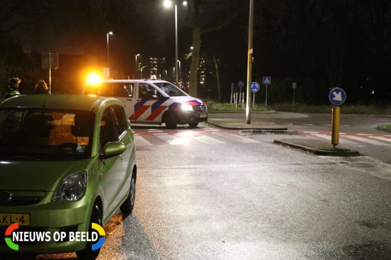 Gewonde bij aanrijding Westerlengte Keerkring Westerlengte Capelle aan den IJssel