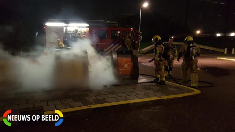 Brandweer druk met containerbrand Petuniatuin Zoetermeer