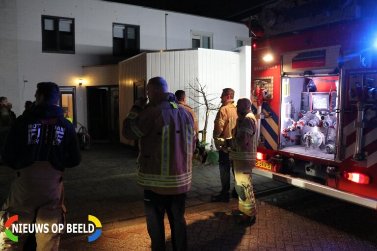 Veel rook bij brandje in keuken Monteverdistraat Capelle aan den IJssel