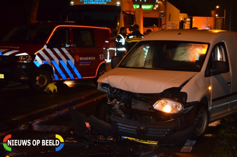 Gewonden en forse schade na aanrijding Overbuurtseweg – N209 Bleiswijk