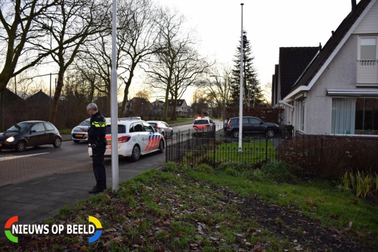 Twee fietsers gewond na botsing Hugo de Vrieslaan Gouda