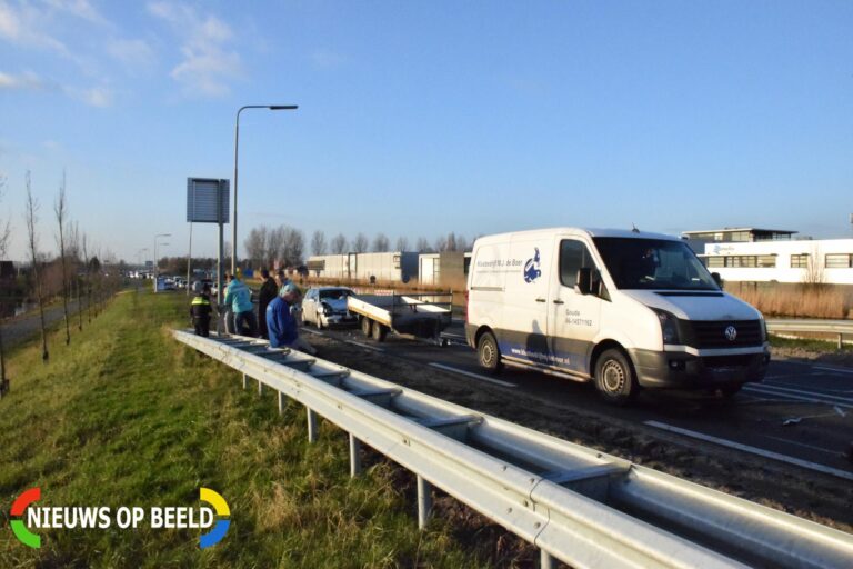 Forse schade na kop-staart aanrijding Kanaaldijk – N207 Gouda