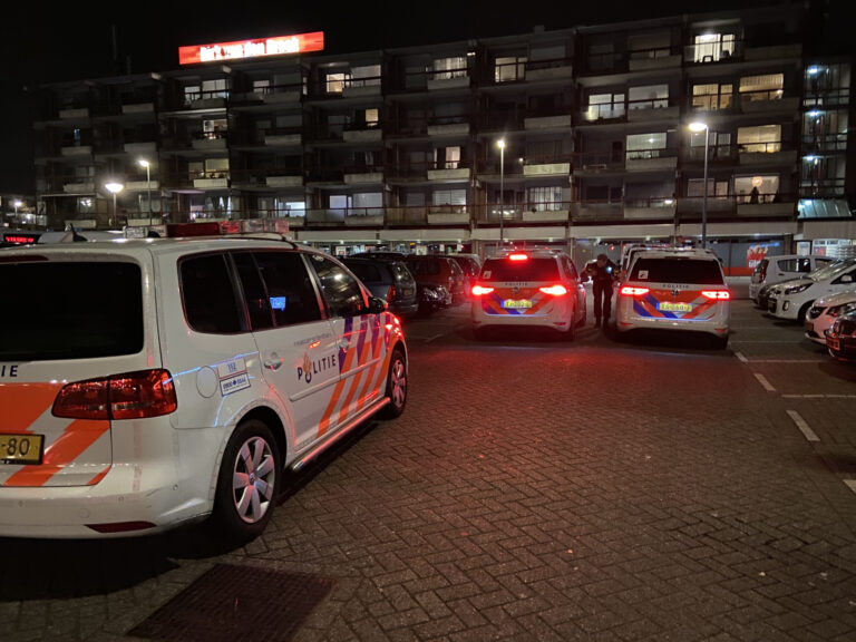 Politie zoekt twee helden die vuurwapen in zij van baby drukten Zevenkampse ring Rotterdam