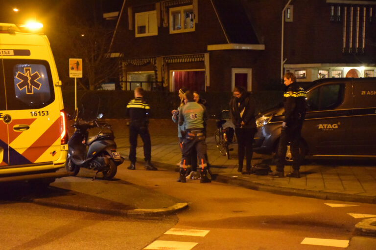 Scooterrijder gewond na aanrijding met fietser Graaf Florisweg Gouda