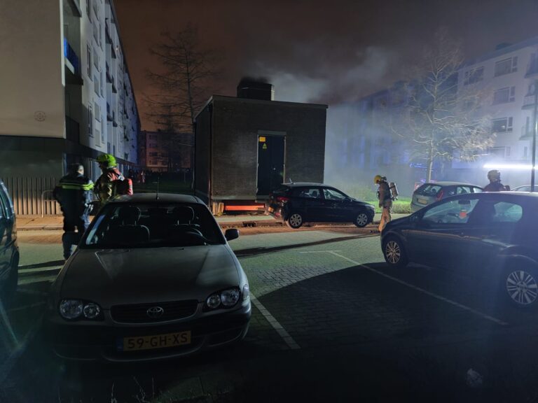 Geen stroom meer na brand in trafostation Sapphostraat Rotterdam