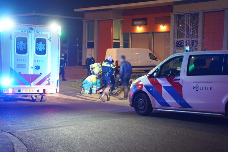 Man gewond na schietpartij op Emmy van Leersumhof in Rotterdam (video)