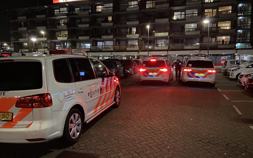 Politie zoekt twee helden die vuurwapen in zij van baby drukten Zevenkampse ring Rotterdam