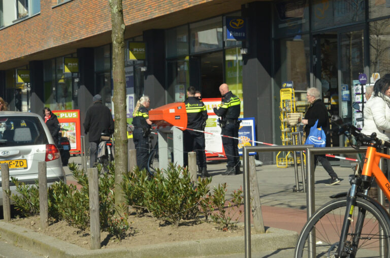 Man aangehouden na overval op winkel Burgemeester Baumannlaan Rotterdam