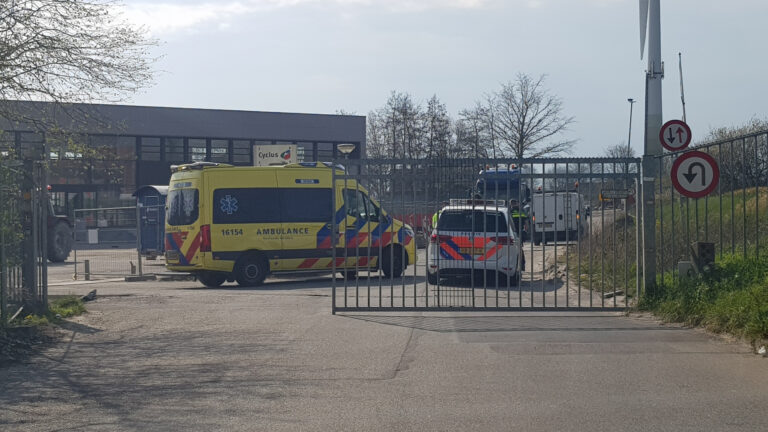 Persoon gewond op afvalbrengstation Goudkade Gouda