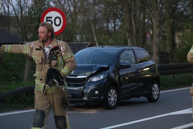 Veel schade bij kop staart aanrijding Groene Kruisweg – N218 Geervliet