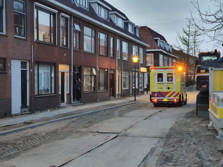 Medische noodsituatie in woning Sweelinckstraat Vlaardingen