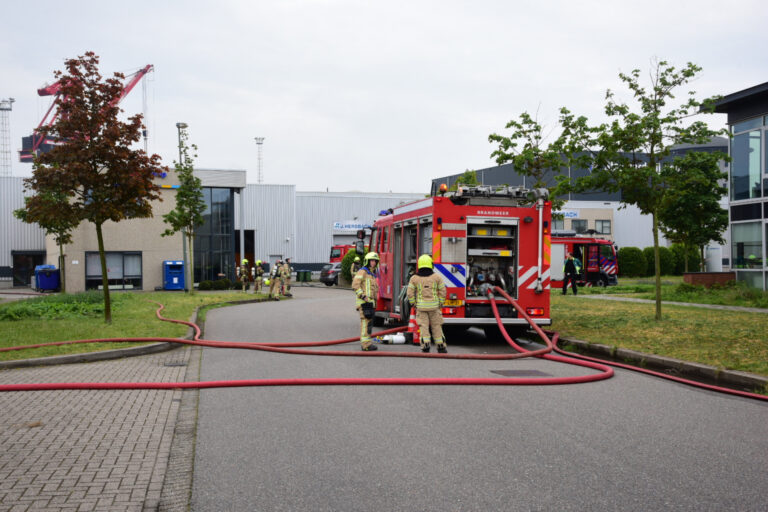 Felle brand in laboratorium Jan van Galenstraat Schiedam