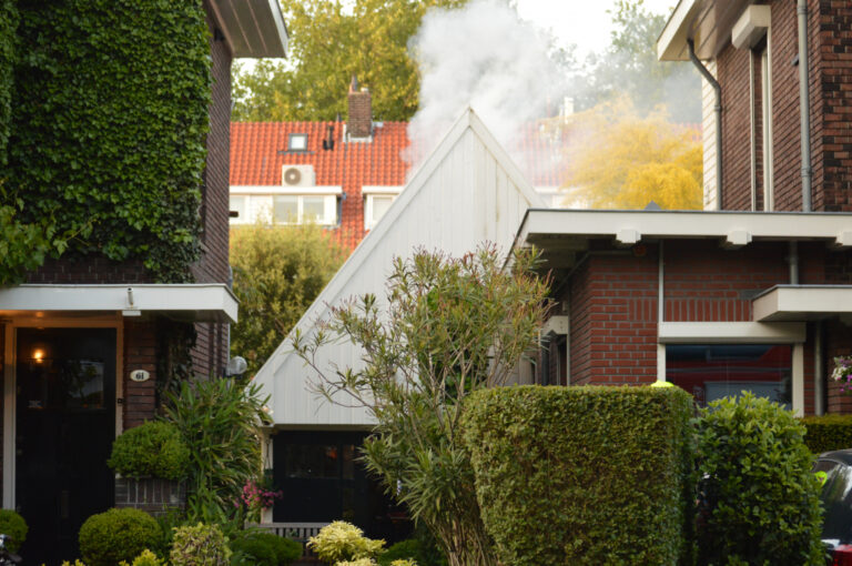 Flinke brand in schuur Breitnersingel Rotterdam